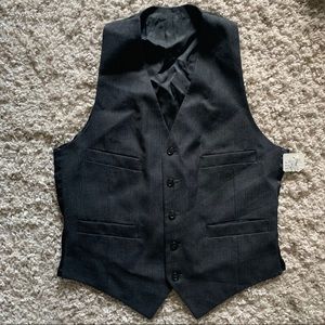Men’s Vest ⭐️